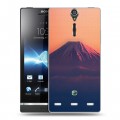 Дизайнерский пластиковый чехол для Sony Xperia S вулкан