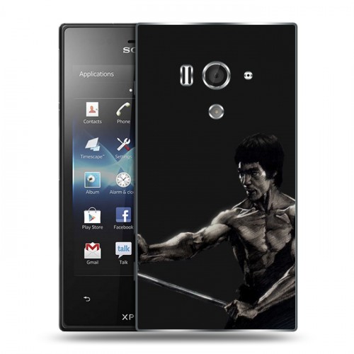 Дизайнерский пластиковый чехол для Sony Xperia acro S Брюс Ли