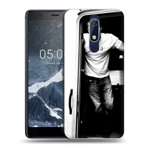 Дизайнерский пластиковый чехол для Nokia 5.1 Бред Питт