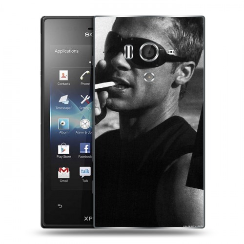 Дизайнерский пластиковый чехол для Sony Xperia acro S Бред Питт