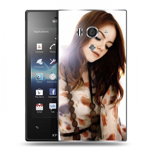 Дизайнерский пластиковый чехол для Sony Xperia acro S Эмма Стоун