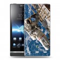 Дизайнерский пластиковый чехол для Sony Xperia S Космонавт