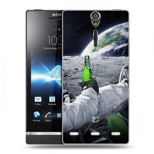 Дизайнерский пластиковый чехол для Sony Xperia S Космонавт