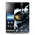 Дизайнерский пластиковый чехол для Sony Xperia S Космонавт