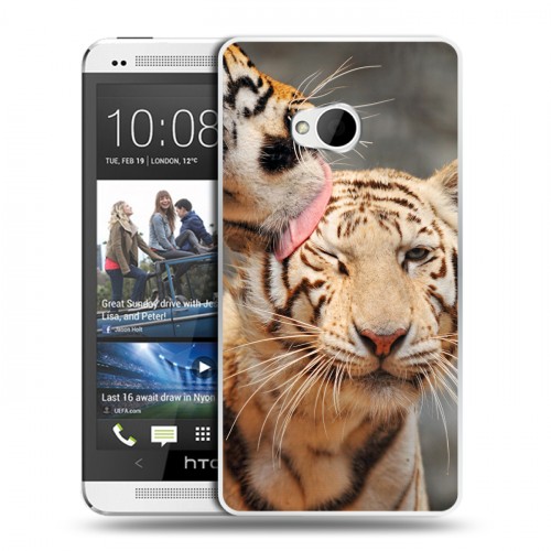 Дизайнерский пластиковый чехол для HTC One (M7) Dual SIM Тигры
