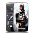 Дизайнерский пластиковый чехол для HTC Desire 500 Assassins Creed