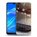 Дизайнерский пластиковый чехол для Huawei Y6 (2019) Aston Martin