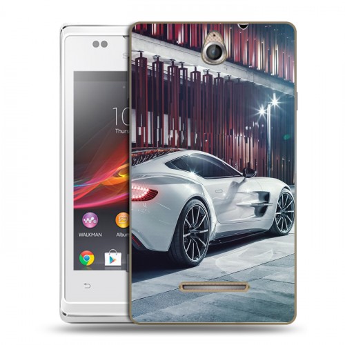 Дизайнерский пластиковый чехол для Sony Xperia E Aston Martin